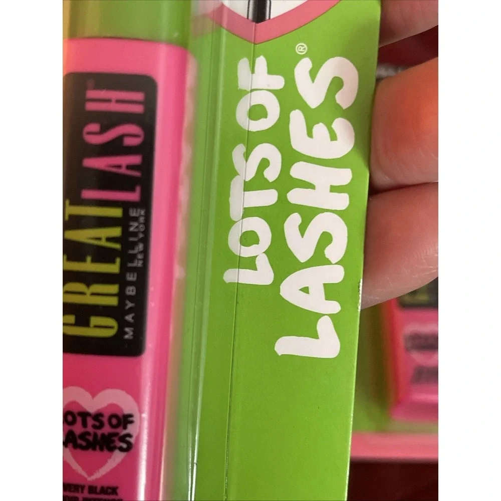Maybelline Great Lash Lots of Lashes Washable Mascara, 141 Very Black‎ - 3 Pack